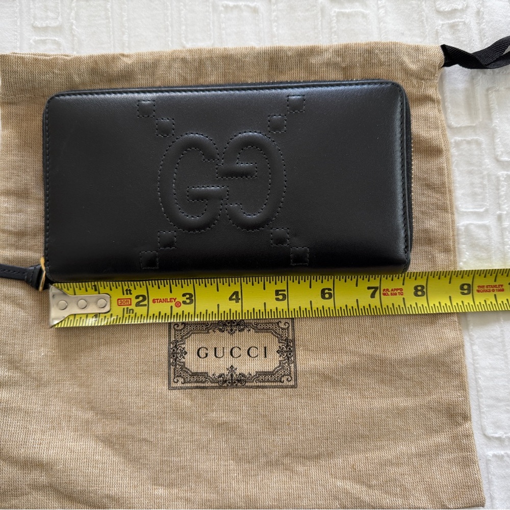 Gucci Zip Around Calf Skin Leather Wallet - Picture 5 of 7